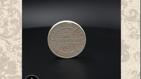Новые возможности серебристая — гипсовый артефакт ручной работы